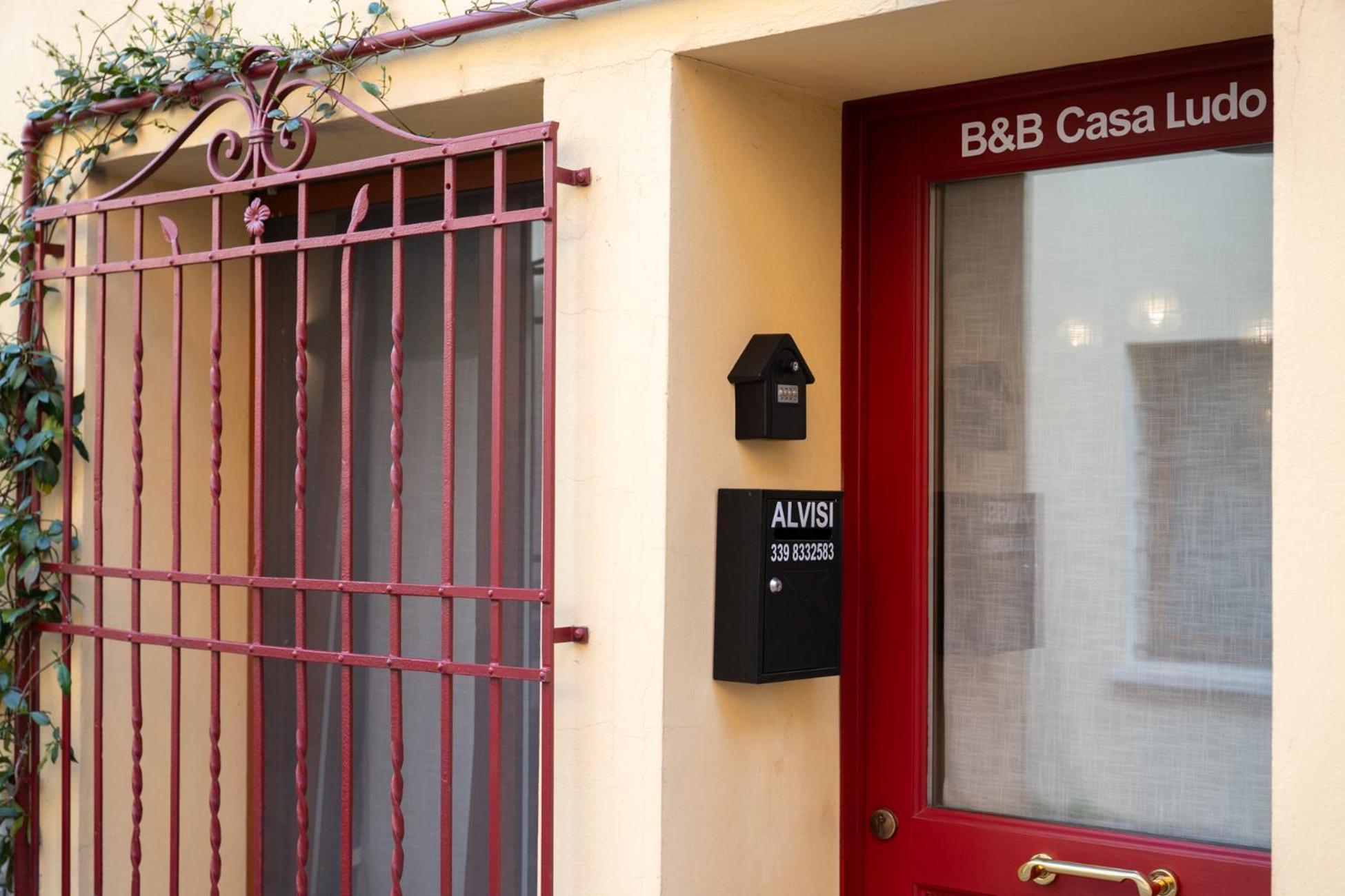 Apartmán Bilocale Centro Storico Cesena Casa Ludo Exteriér fotografie